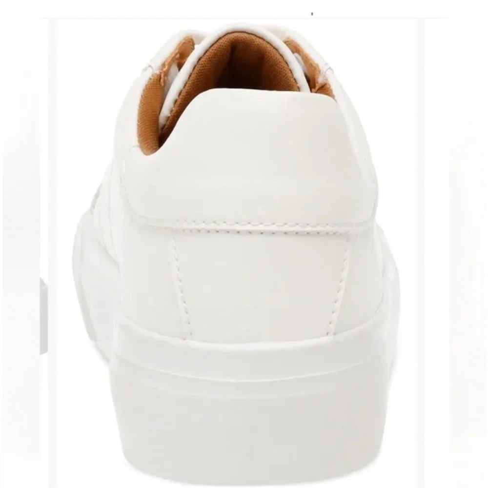 NWOB DV by Dolce Vita White Sneakers - Picture 9 of 9
